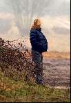 Hilversum 18 januari 2003
Wendy v Dijk wandelend met hond op de heide
Veel problemen met Xander de Buisonje