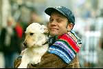 Amsterdam 23 januari 2004
Carlo Boszhard met Labrador Sumo op PC Hooftstraat