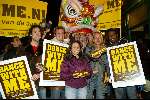 Amsterdam 15 januari 2003
Red de Oerang Oetang.  Geert Hoes Jeroen Biegstraten en Sabine Koning Sander Jansons John Williams en Floortje Dessing