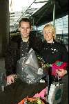 Schiphol 27 januari 2004
Aankomst op Schiphol van Marianne Timmer . Marianne Timmer samen met haar vriend Henk Timmer.