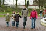 Kaatsheuvel 24 januari 2004
Premiere Doornroosje in de efteling. 
Jochem v Gelder met vrouw en kinderen