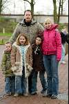 Kaatsheuvel 24 januari 2004
Premiere Doornroosje in de efteling. 
Jochem v Gelder met vrouw en kinderen