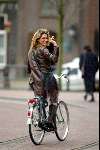 Amsterdam 14 januari 2004
Kelly BB op fiets