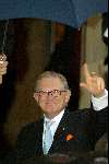 Amsterdam 14 januari 2004
Koningin Beatrix geeft nieuwjaarsreceptie in paleis op de dam. Pieter v Vollenhoven