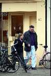 Amsterdam 5 januari 2004
Prinses Margaritha op de fiets in Amsterdam. Margaritha met een vriend