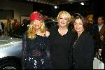 Hilversum 9 januari 2003
Presentatie BMW X3 bij Jan de Jong in Hilversum.
Mary Borsato en Rosanna Lima en Ghislaine