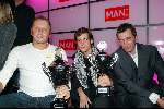 Amsterdam 17 december 2003
Presentatie Man van het jaar in Zebra Lounge.   Wilbert Das Egbert Jan Weber en Thomas Hendriks.