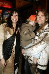 Amsterdam 23 januari 2005
Premiere van Lepel in Tuschinski.
Antonie Kamerling met Isa Hoes en zoontje Merlijn