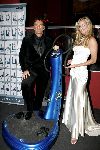 Amsterdam 9 december 2004
Miljonairs fair in de Rai Amsterdam.
Inge de Bruijn en Guus v d Meer met powerplate