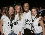 Hilversum 6 januari 2005
Aktie  555 voor azie in studio 22.
Quincy Trustfull Inge de Bruijn Humberto Tan en Rossana Lima