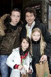 Amsterdam 4 december 2004
Premiere Erik of het klein insectenboek in Tuschinski.
Marc Klein Essink met kinderen