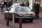 Hoogeveen 13 januari 2005
Begrafenis vrouw Hans Wiegel.  Mies Bouwman met man in jaguar