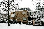 Amsterdam 2 maart 2005
Huis Reinout Oerlemans en Danielle Overgaag in de sneeuw.