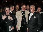 Rotterdam 6 december 2004
Optreden Gerard Joling in Ahoy.
Robby Hofman ( 2e van links )
