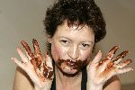 Amsterdam 20 januari 2005
Wilma Nanninga tijdens het maken van een chocoladetaart