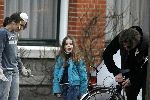 Amsterdam 14 januari 2006
Daphne Bunskoek is haar huis aan het verbouwen.
Wessel v Diepen en India komen op bezoek