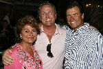 Curacao 5 januari 2006
Gordon   en Christine Kroonenberg met vriend Stephan op vakantie op Curacao.