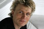 Rotterdam 12 januari 2006
Perspresentatie Musicals in Ahoy in de euromast.
Hans Klok
