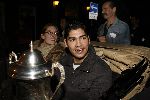 Alphen 19 januari 2006
Huldiging Jelle Klaasen en zijn vriendin nadat hij de lake side darts heet gewonnen. vader Jelle op de achtergrond