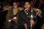 Alphen 19 januari 2006
Huldiging Jelle Klaasen en zijn vriendin nadat hij de lake side darts heet gewonnen.