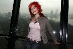 Rotterdam 12 januari 2006
Perspresentatie Musicals in Ahoy in de euromast.
Kim Lian v d Meij met rood haar