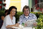 Curacao 7 januari 2006
Lee Towers en zijn vrouw Laura op terras.