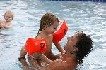 Curacao 6 januari 2006
Marco Borsato met Leontien Jada Senna en Luca op vakantie op curacao.