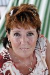 Curacao 7 januari 2006
Marianne Weber bij haar huis op Curacao