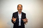 Aalsmeer 12 januari 2006
Perspresentatie Big brother hotel.
Paul Romer