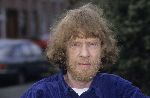 Rick v d Linden, organist en componist van de syfonische rockband EKSEPTION. Hij bewerkte klassieke muziek van o.a.Beethoven en Bach tot popmuziek
Overleden: 22 Januari 2006