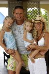 Curacao 6 januari 2006
Wino Omtzigt Sylvana Borsato en Romy en Jacky op vakantie op curacao
