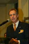 Sittard 15 januari 2003
Presentatie beeld Toon Hermans.
Jos Brink