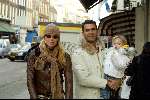 Amsterdam 11 januari 2002
Ruud Gullit en  Maxime Gullit en Estelle Gullit