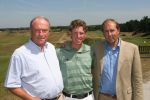 Zandvoort, 18 Juli 2006
KLM Dutch Open 2006 Persconferentie op de Kennemer Golfclub
Maarten Lafeber met toernooidirecteur Daan Slooter en Robbie v Erven Dorens