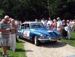 Oisterwijk, 15 Juli 2006
Eerste dag Classic Car Rally Amsterdam-Beijing
1e stop om afscheid te nemen van familie en vriendin bij Rosep
Dono Hardjowisastro met zijn man Henk Eijsbouts in hun Citroen Ds 23 uit het jaar 1975 verlaten het terrein
