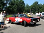 Oisterwijk, 15 Juli 2006
Eerste dag Classic Car Rally Amsterdam-Beijing
1e stop om afscheid te nemen van familie en vriendin bij Rosep
Jan Willem v Waning en Dick v Waning met hun Dodge Coronet 500 uit 1968