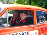 Oisterwijk, 15 Juli 2006
Eerste dag Classic Car Rally Amsterdam-Beijing
1e stop om afscheid te nemen van familie en vriendin bij Rosep
Willem v Santvoort en Nico Hermans met hun Volvo Amazon uit 1969