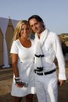 Ibiza 7 juli 2007
Yfke Sturm en haar man Imad Izemrane trouwen op het strand .Angela v Hulten en Eric Kuster