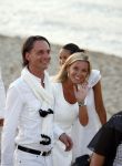 Ibiza 7 juli 2007
Yfke Sturm en haar man Imad Izemrane trouwen op het strand .Angela v Hulten en Eric Kuster