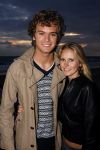 Bergen aan Zee 4 juli 2007
Tros zomerfeesten in bergen aan zee. Jim Bakkum met zijn vriendin  Bettina Holwerda