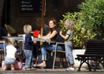 Ibiza 8 juli 2007
Marco Borsato en Leontine Borsato op vakantie met hun kinderen Luca Senna en Jada op ibiza.