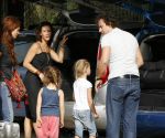 Ibiza 8 juli 2007
Marco Borsato en Leontine Borsato op vakantie met hun kinderen Luca Senna en Jada op ibiza.