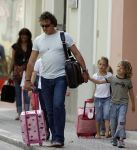 Ibiza 8 juli 2007
Marco Borsato en Leontine Borsato op vakantie met hun kinderen Luca Senna en Jada op ibiza.