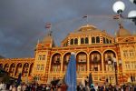 Scheveningen 1 juli 2007
Optreden van il divo bij het kurhaus georganiseerd door het holland casino.  
regenboog