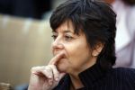 Scheveningen 1 juli 2007
Rita Verdonk met man en beveiliging bij optreden il divo georganiseerd door het holland casino.