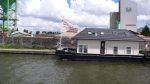 Harderwijk, 5 Juli 2007
Een huis op het water met een vlag 