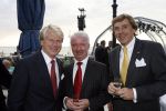 Scheveningen 1 juli 2007
Optreden van il divo bij het kurhaus georganiseerd door het holland casino.  
Ed Nijpels Boele Staal en Han in het veld