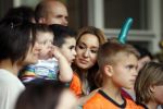 Amsterdam 5 juni 2010
Het Nederlands elftal vertrekt vanaf het hilton naar Schiphol voor de WK voetbal in Zuid Afrika. De vrouwen zwaaien ze uit. Robin Bouchra en Shaqueel v Persie
Peter Smulders bv