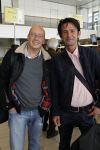 Schiphol 18 mei 2010
Sieneke en Marianne Weber vertrekken vanaf schiphol naar Oslo voor het songfestival. Cornald Maas en Daniel Dekker
Peter Smulders bv