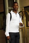 Amsterdam 5 juni 2010
Het Nederlands elftal vertrekt vanaf het hilton naar Schiphol voor de WK voetbal in Zuid Afrika. De vrouwen zwaaien ze uit. Eljero Elia
Peter Smulders bv